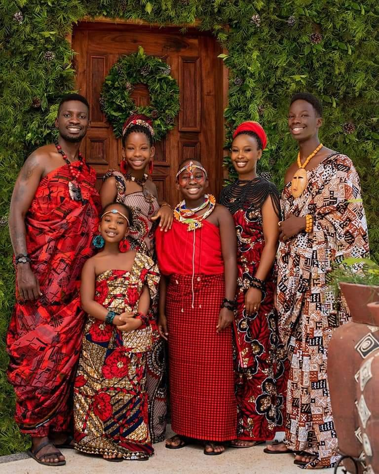 Bobi Wine And His Family In Christmas Holiday Photoshoot