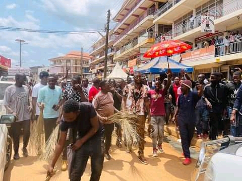 Pallaso Apologises To Masaka Fans By Sweeping Streets