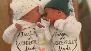 Parents Witness Birth of Twin Kids from frozen Embryos For 30 Years Ago