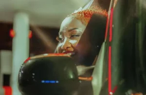 Lynda Ddane New Benz Sparks Social Media Buzz | Video